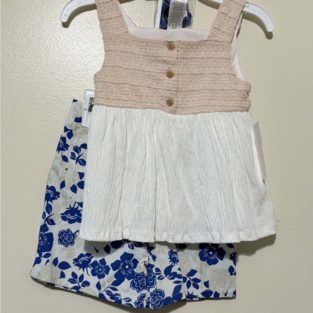 Rachel Zoe Beige Textured Top and Bottom Set with Blue Sunglasses